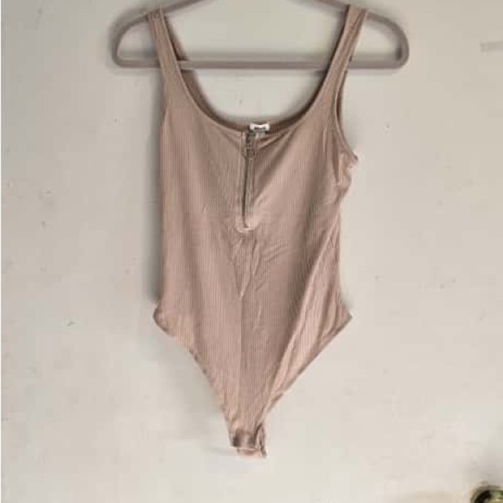 Garage Taupe Ribbed Top